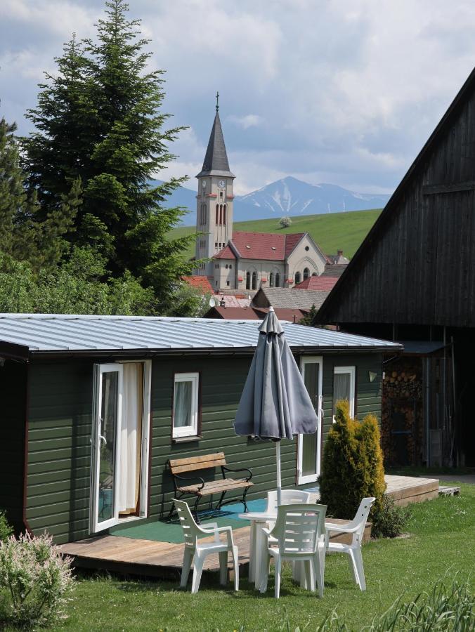 Privat Ave-Mobilhaus Villa Liptovský Mikuláš Eksteriør bilde